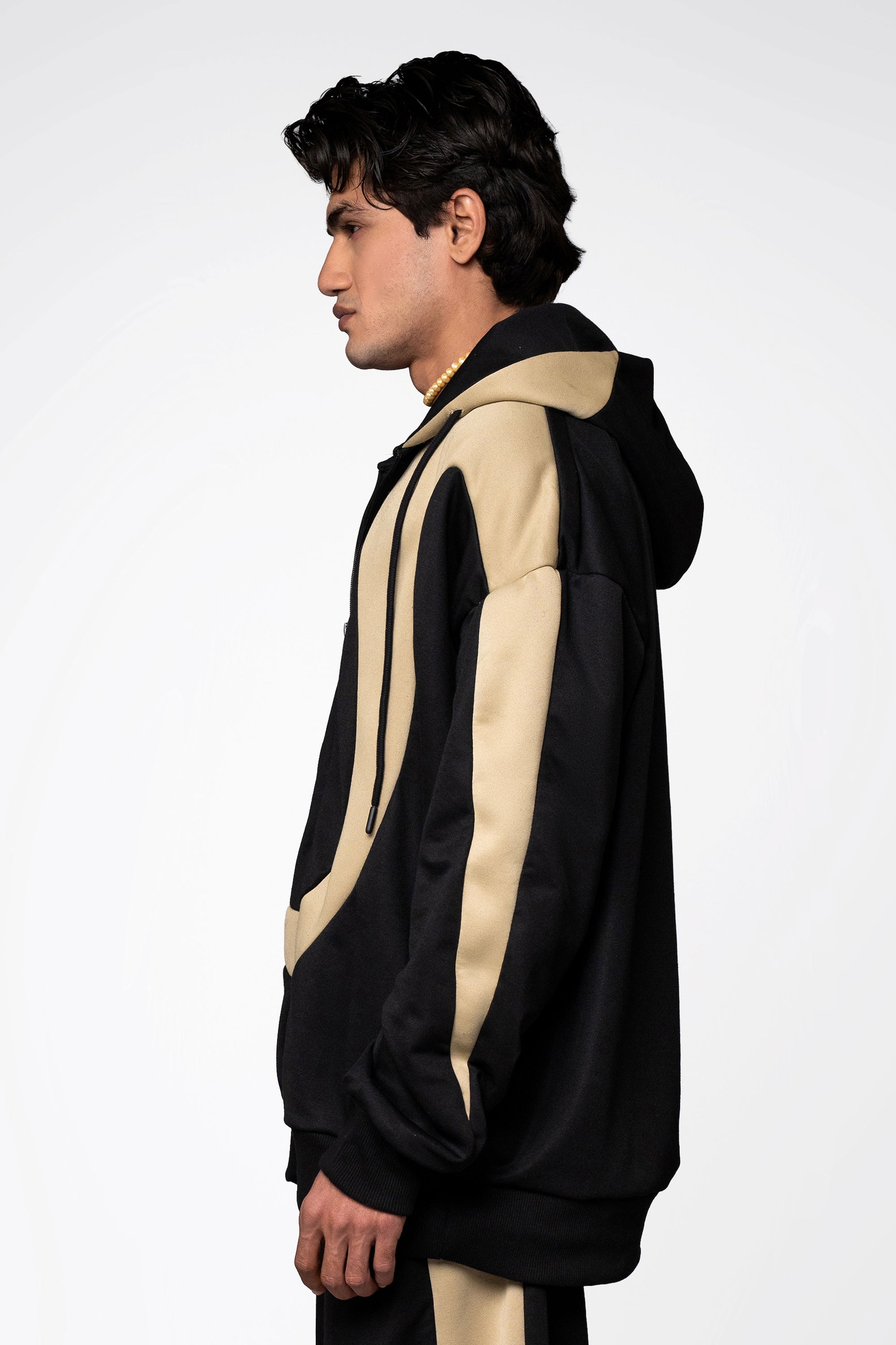 Anti-Grav Pullover